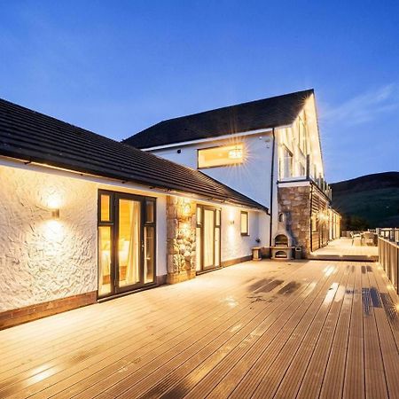 Clwyd Gate Manor Pool Sauna Hottub Cave Wales Ruthin Extérieur photo