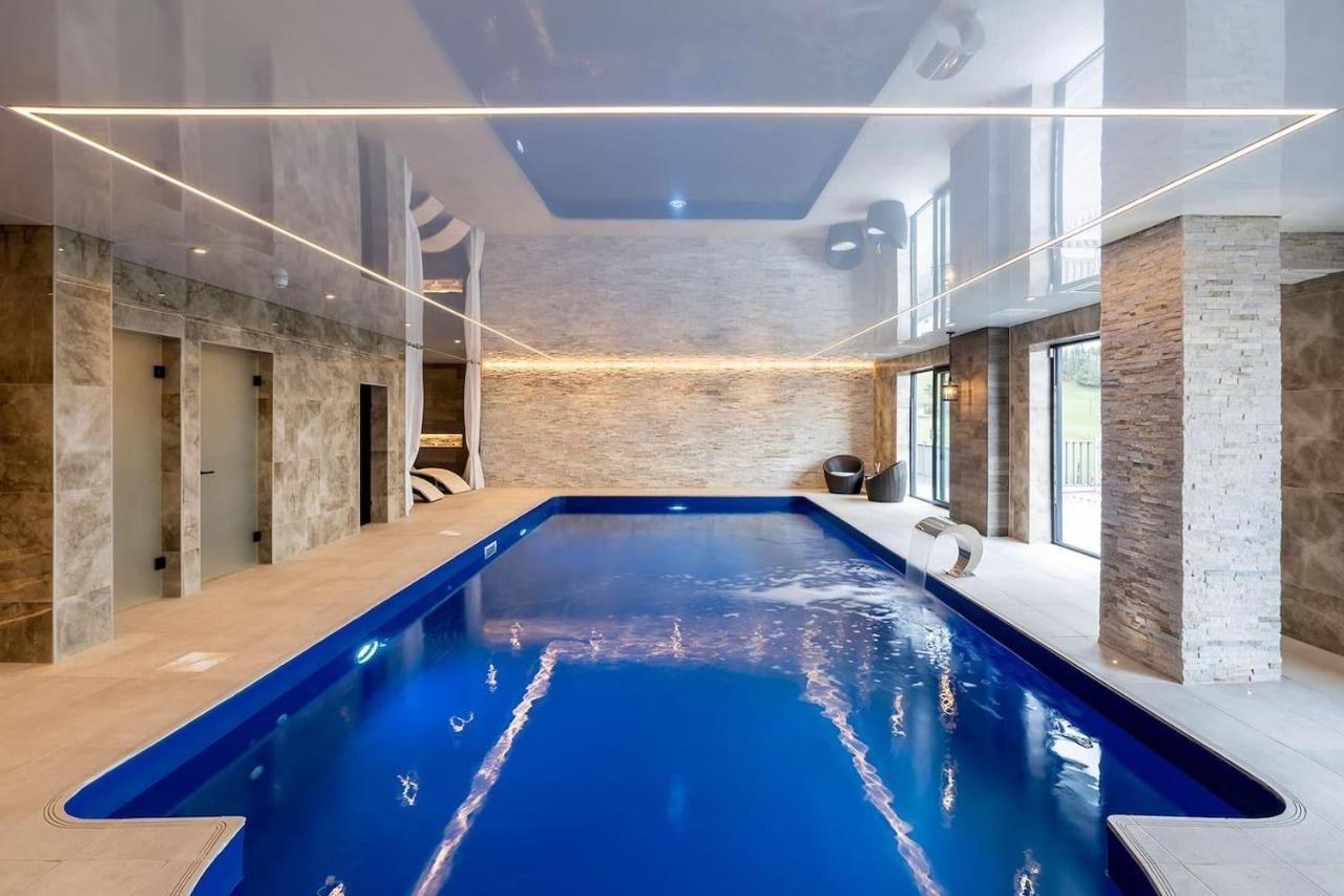 Clwyd Gate Manor Pool Sauna Hottub Cave Wales Ruthin Extérieur photo